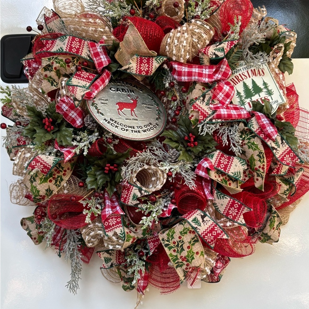 🚨Flash Sale🚨Festive Red and Green Holiday Wreath